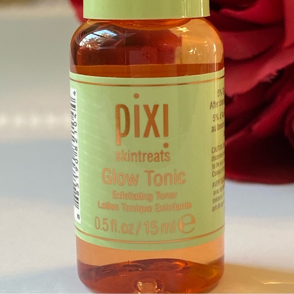 Deluxe Facial Moisturizer Set - Clinique, PÜR, Kiehl’s, KylieSkin & Pixi - Picture 5 of 8